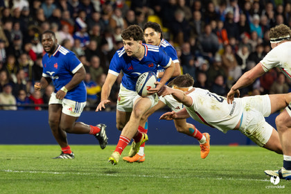 Grand chelem du XV de France U20 dans le tournoi des 6 nations après la victoire 31-28 contre l'Angleterre au Stade Marcel Deflandre de La Rochelle