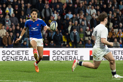 Grand chelem du XV de France U20 dans le tournoi des 6 nations après la victoire 31-28 contre l'Angleterre au Stade Marcel Deflandre de La Rochelle