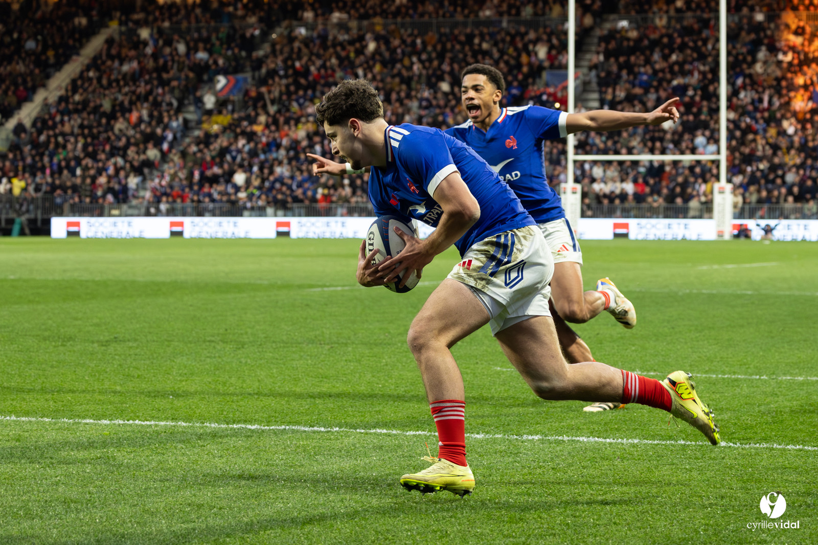 Grand chelem du XV de France U20 dans le tournoi des 6 nations après la victoire 31-28 contre l'Angleterre au Stade Marcel Deflandre de La Rochelle