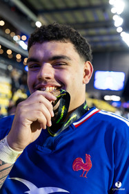 Grand chelem du XV de France U20 dans le tournoi des 6 nations après la victoire 31-28 contre l'Angleterre au Stade Marcel Deflandre de La Rochelle