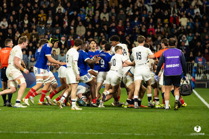 Grand chelem du XV de France U20 dans le tournoi des 6 nations après la victoire 31-28 contre l'Angleterre au Stade Marcel Deflandre de La Rochelle