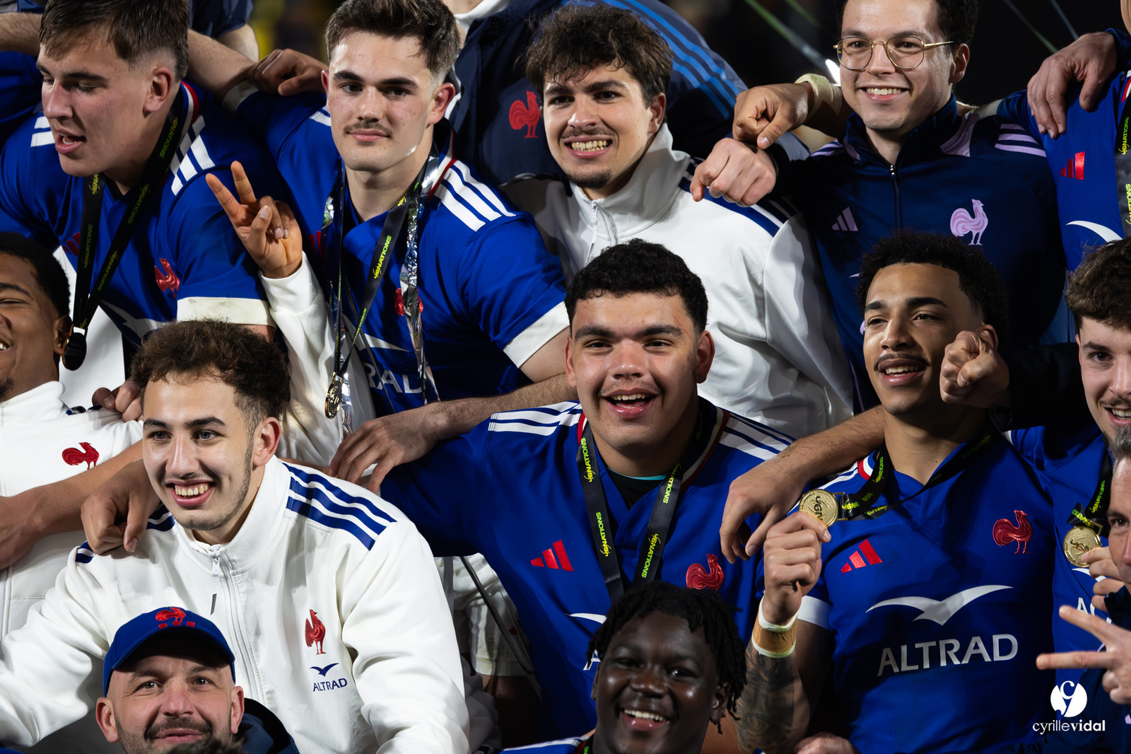 Grand chelem du XV de France U20 dans le tournoi des 6 nations après la victoire 31-28 contre l'Angleterre au Stade Marcel Deflandre de La Rochelle