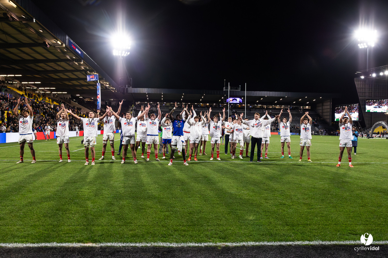 Grand chelem du XV de France U20 dans le tournoi des 6 nations après la victoire 31-28 contre l'Angleterre au Stade Marcel Deflandre de La Rochelle