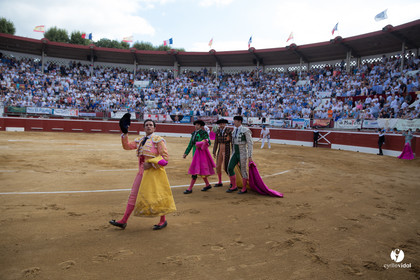 Mont-de-Marsan corrida d'Adolfo Martin