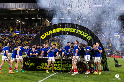 Grand chelem du XV de France U20 dans le tournoi des 6 nations après la victoire 31-28 contre l'Angleterre au Stade Marcel Deflandre de La Rochelle