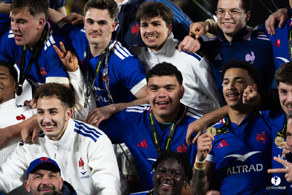 Grand chelem du XV de France U20 dans le tournoi des 6 nations après la victoire 31-28 contre l'Angleterre au Stade Marcel Deflandre de La Rochelle
