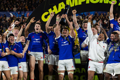 Grand chelem du XV de France U20 dans le tournoi des 6 nations après la victoire 31-28 contre l'Angleterre au Stade Marcel Deflandre de La Rochelle