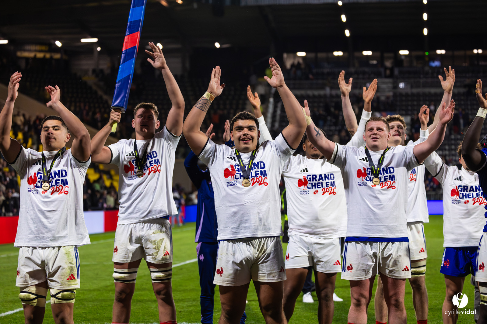 Grand chelem du XV de France U20 dans le tournoi des 6 nations après la victoire 31-28 contre l'Angleterre au Stade Marcel Deflandre de La Rochelle