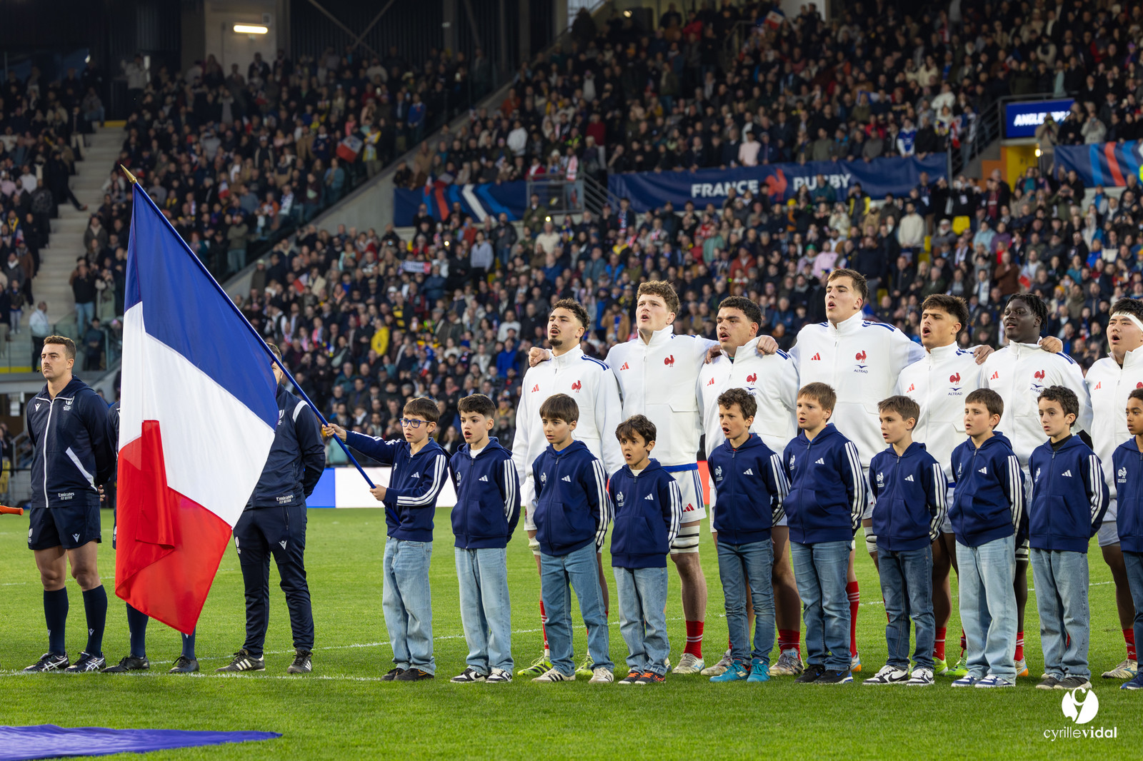 Grand chelem du XV de France U20 dans le tournoi des 6 nations après la victoire 31-28 contre l'Angleterre au Stade Marcel Deflandre de La Rochelle