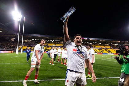 Grand chelem du XV de France U20 dans le tournoi des 6 nations après la victoire 31-28 contre l'Angleterre au Stade Marcel Deflandre de La Rochelle