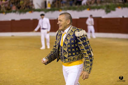 Aire sur l'Adour course landaise génération Aturine