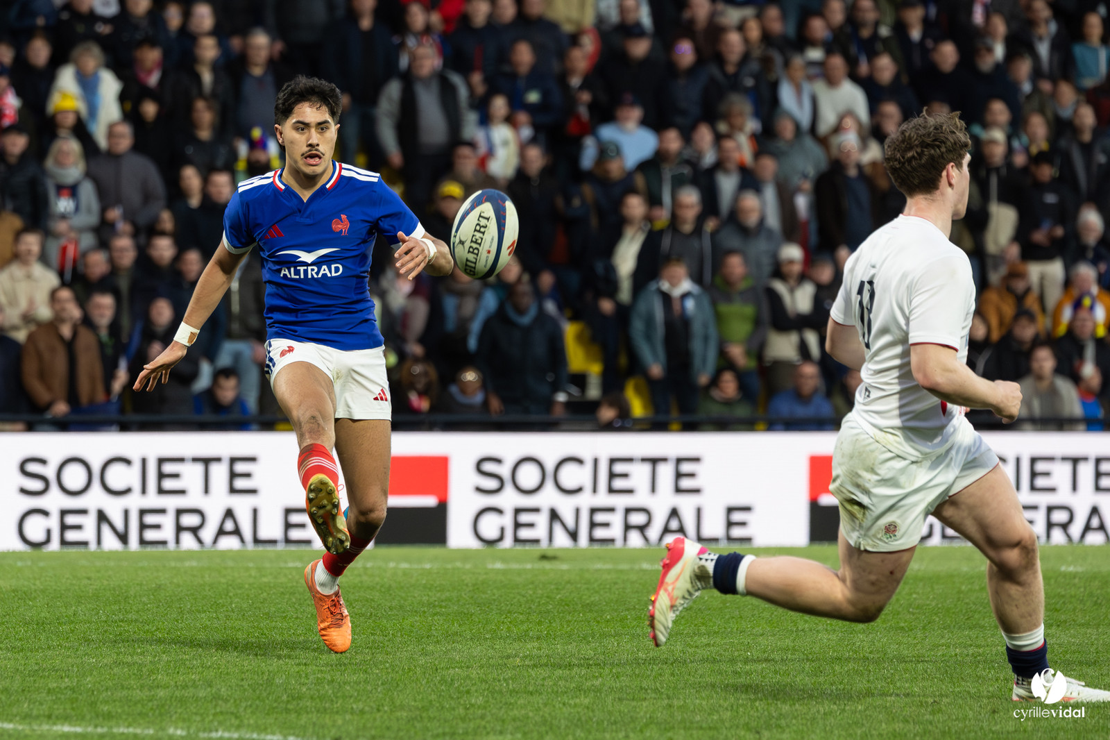Grand chelem du XV de France U20 dans le tournoi des 6 nations après la victoire 31-28 contre l'Angleterre au Stade Marcel Deflandre de La Rochelle