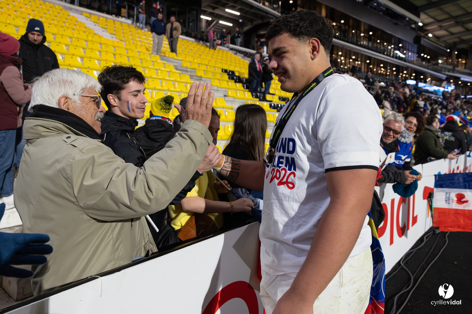 Grand chelem du XV de France U20 dans le tournoi des 6 nations après la victoire 31-28 contre l'Angleterre au Stade Marcel Deflandre de La Rochelle