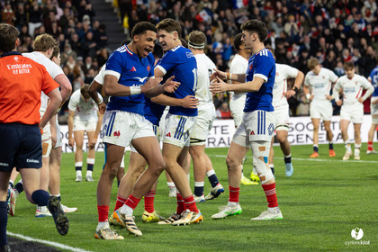 Grand chelem du XV de France U20 dans le tournoi des 6 nations après la victoire 31-28 contre l'Angleterre au Stade Marcel Deflandre de La Rochelle