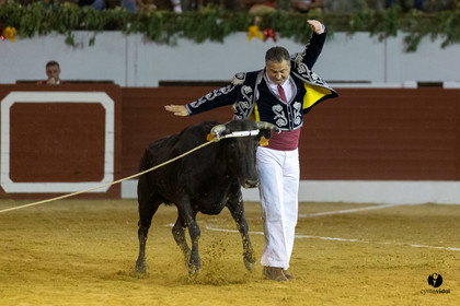 Aire sur l'Adour course landaise génération Aturine
