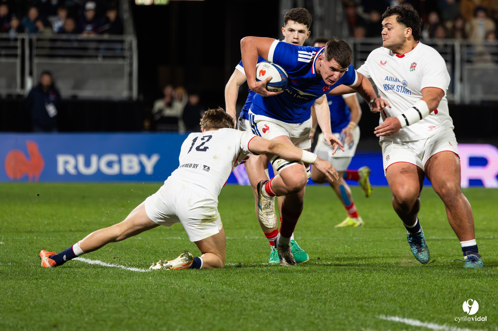 Grand chelem du XV de France U20 dans le tournoi des 6 nations après la victoire 31-28 contre l'Angleterre au Stade Marcel Deflandre de La Rochelle