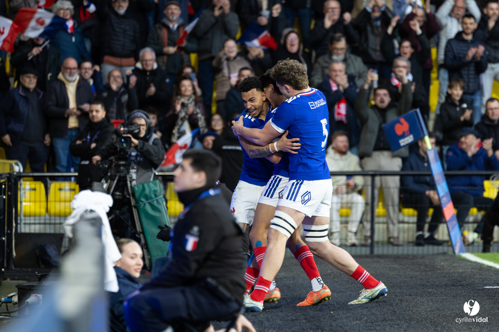 Grand chelem du XV de France U20 dans le tournoi des 6 nations après la victoire 31-28 contre l'Angleterre au Stade Marcel Deflandre de La Rochelle