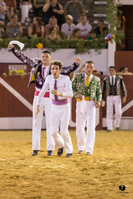 Aire sur l'Adour course landaise génération Aturine