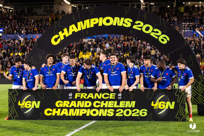 Grand chelem du XV de France U20 dans le tournoi des 6 nations après la victoire 31-28 contre l'Angleterre au Stade Marcel Deflandre de La Rochelle