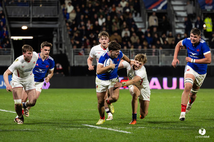 Grand chelem du XV de France U20 dans le tournoi des 6 nations après la victoire 31-28 contre l'Angleterre au Stade Marcel Deflandre de La Rochelle