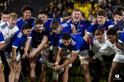 Grand chelem du XV de France U20 dans le tournoi des 6 nations après la victoire 31-28 contre l'Angleterre au Stade Marcel Deflandre de La Rochelle