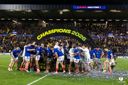 Grand chelem du XV de France U20 dans le tournoi des 6 nations après la victoire 31-28 contre l'Angleterre au Stade Marcel Deflandre de La Rochelle
