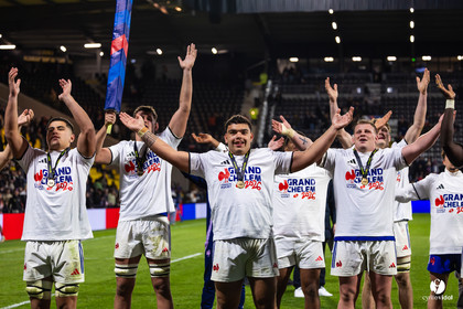 Grand chelem du XV de France U20 dans le tournoi des 6 nations après la victoire 31-28 contre l'Angleterre au Stade Marcel Deflandre de La Rochelle